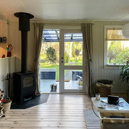 Small Gem In Scenic Surroundings Casa de Férias Nyrup